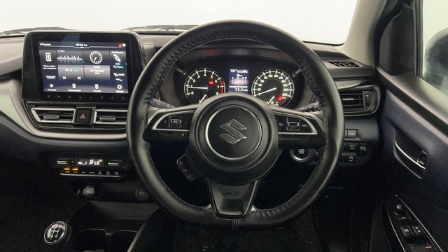 Second-hand 2022 Maruti Suzuki Baleno Alpha for sale in Lucknow-27