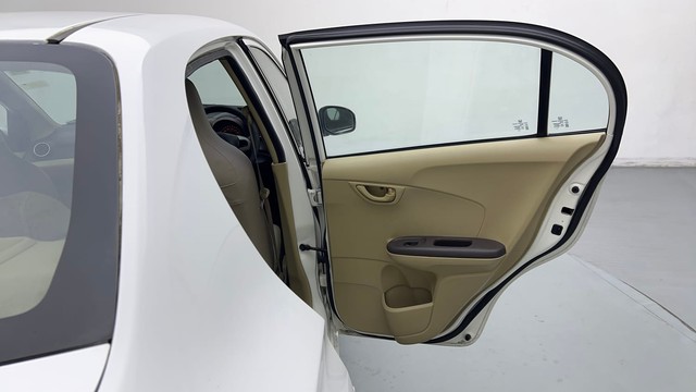 Second-hand 2013 Honda Amaze S i-VTEC for sale in Gurgaon-24