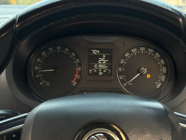 Second-hand 2018 Skoda Rapid 1.5 TDI AT Ambition BSIV for sale in Hyderabad-8