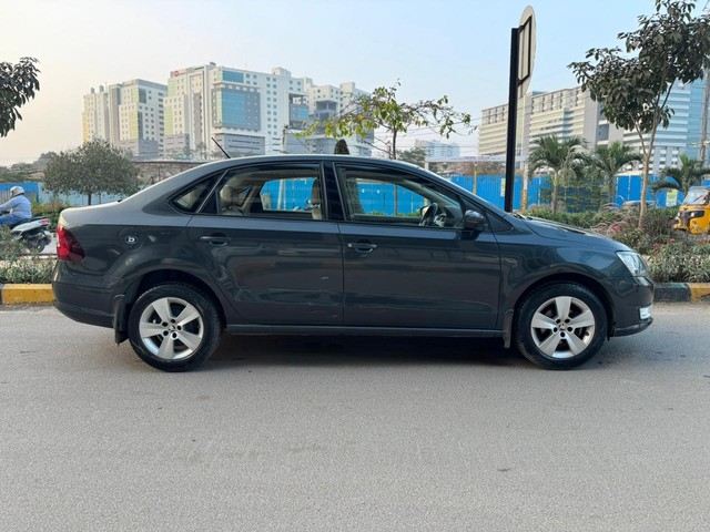 Second-hand 2018 Skoda Rapid 1.5 TDI AT Ambition BSIV for sale in Hyderabad-1