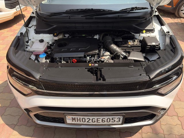 Second-hand 2024 Kia Carens Prestige Plus Opt Diesel AT for sale in Thane-5