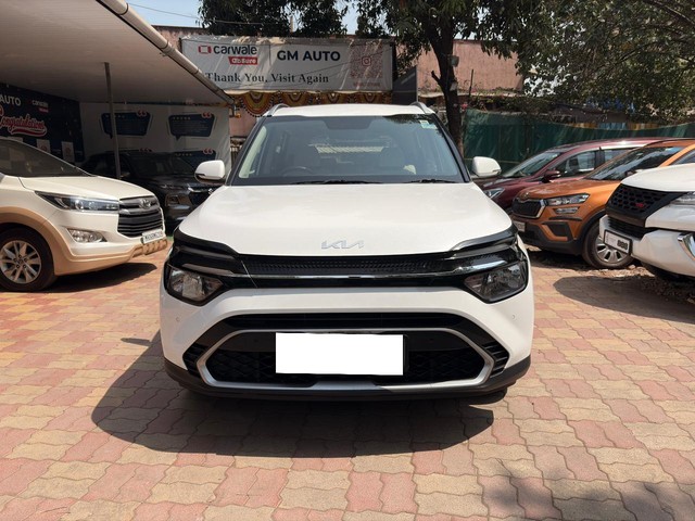 Second-hand 2024 Kia Carens Prestige Plus Opt Diesel AT for sale in Thane-4