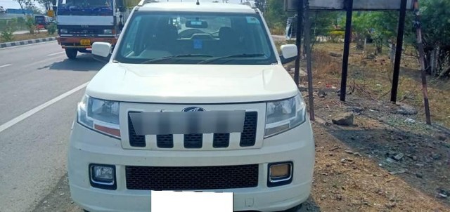 Second-hand 2018 Mahindra TUV 300 mHAWK100 T8 for sale in Rajgarh-3