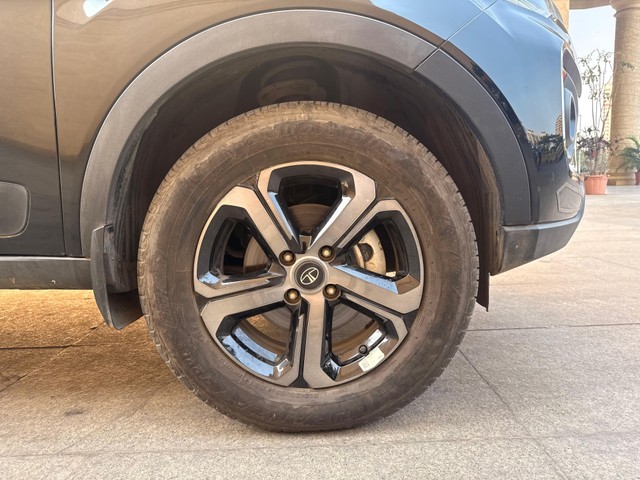 Tata Nexon XZ Plus LUXS Red Dark BSVI Second-hand 2023 Tata Nexon XZ Plus LUXS Red Dark BSVI for sale in Thane-18