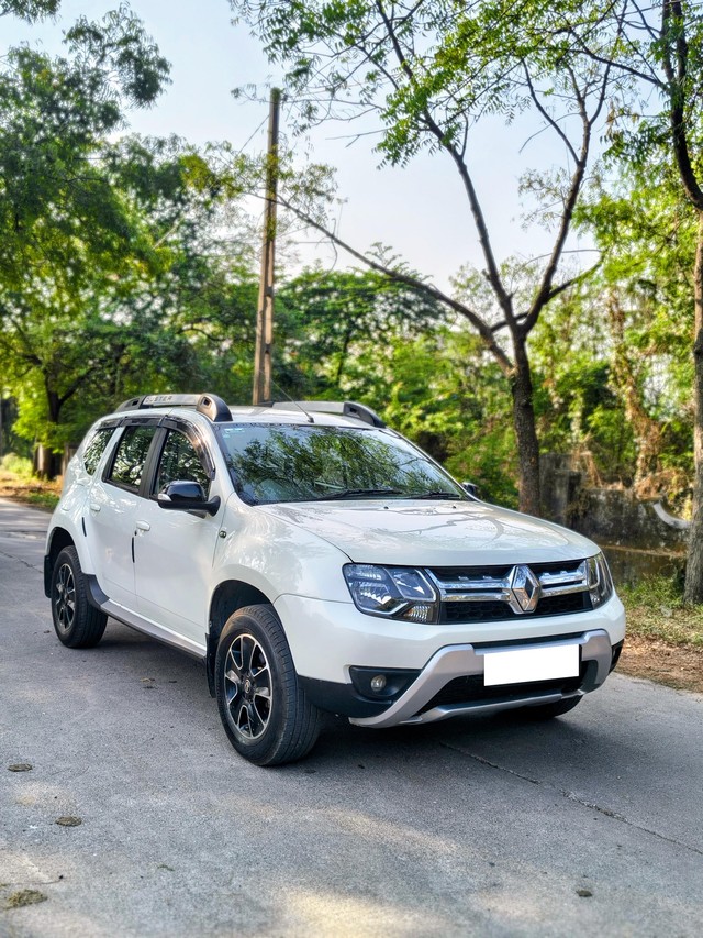 Renault Duster 110PS Diesel RxZ AMT Second-hand 2018 Renault Duster 110PS Diesel RxZ AMT for sale in Surat-0