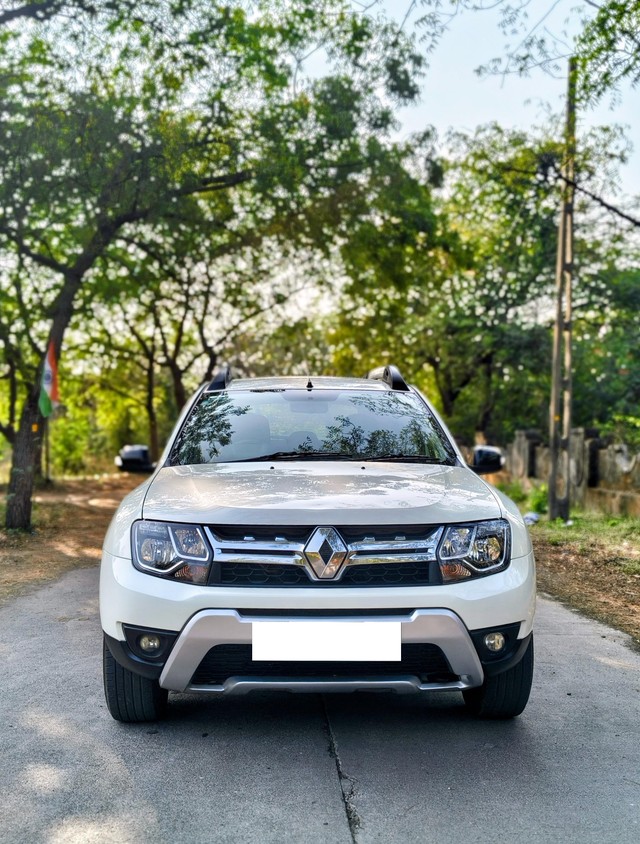 Renault Duster 110PS Diesel RxZ AMT Second-hand 2018 Renault Duster 110PS Diesel RxZ AMT for sale in Surat-5