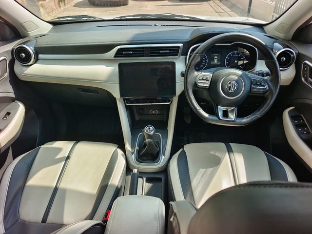 Second-hand 2022 MG Astor Style BSVI for sale in Bangalore-11