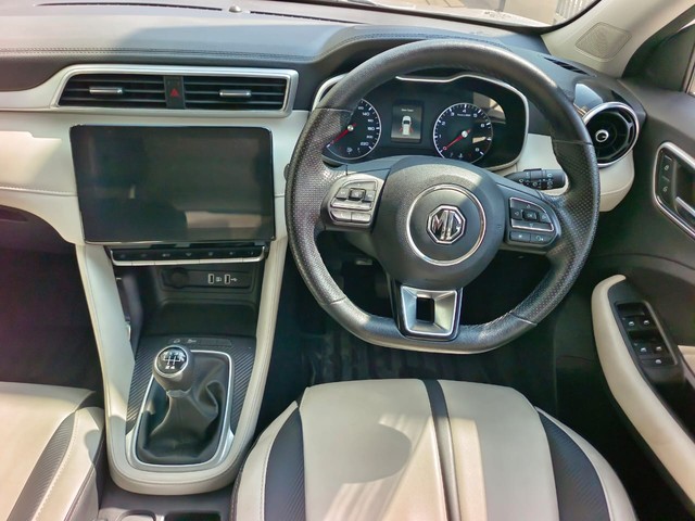 Second-hand 2022 MG Astor Style BSVI for sale in Bangalore-13