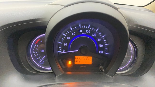 Honda Amaze VX i-Vtech Second-hand 2015 Honda Amaze VX i-Vtech for sale in Hyderabad-11