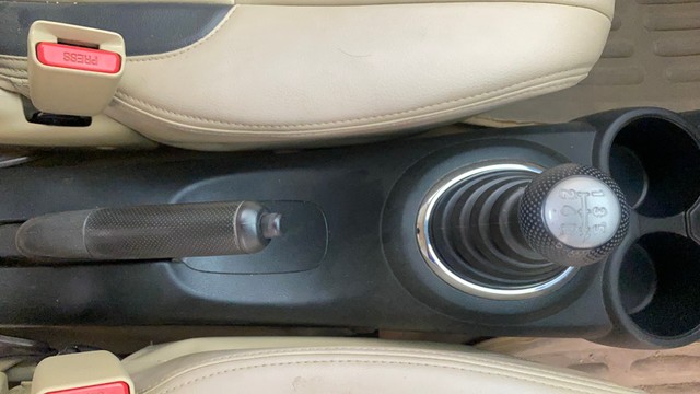 Honda Amaze VX i-Vtech Second-hand 2015 Honda Amaze VX i-Vtech for sale in Hyderabad-13