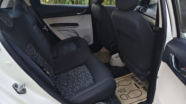 Second-hand 2022 Tata Tiago XZ Plus BSVI for sale in Indore-12