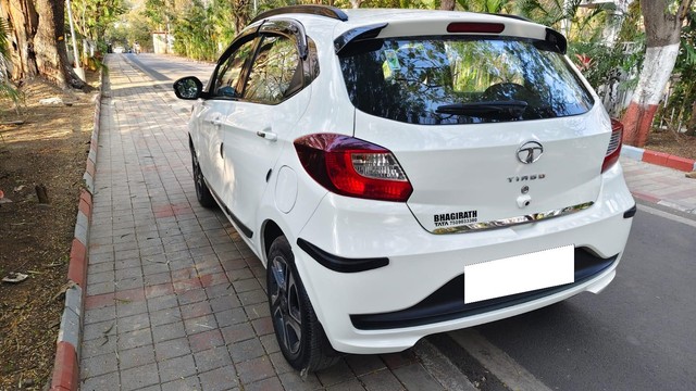 Second-hand 2022 Tata Tiago XZ Plus BSVI for sale in Indore-8