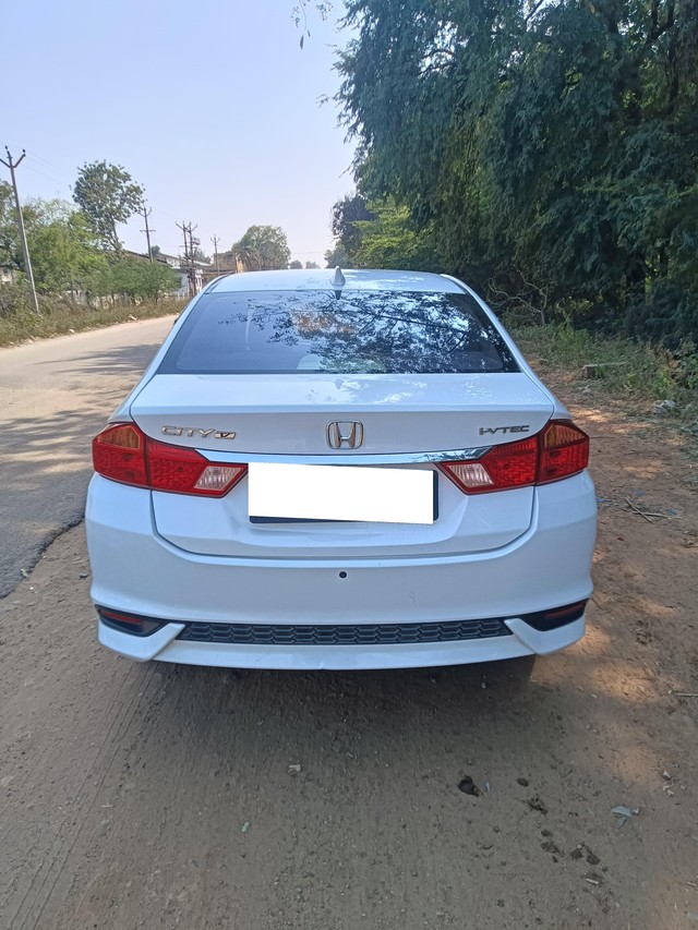 Second-hand 2018 Honda City i-VTEC CVT V for sale in Madurai-2