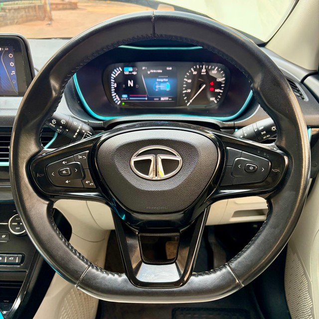 Second-hand 2021 Tata Nexon EV XZ Plus for sale in Thane-15