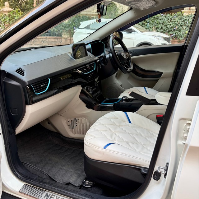 Second-hand 2021 Tata Nexon EV XZ Plus for sale in Thane-11