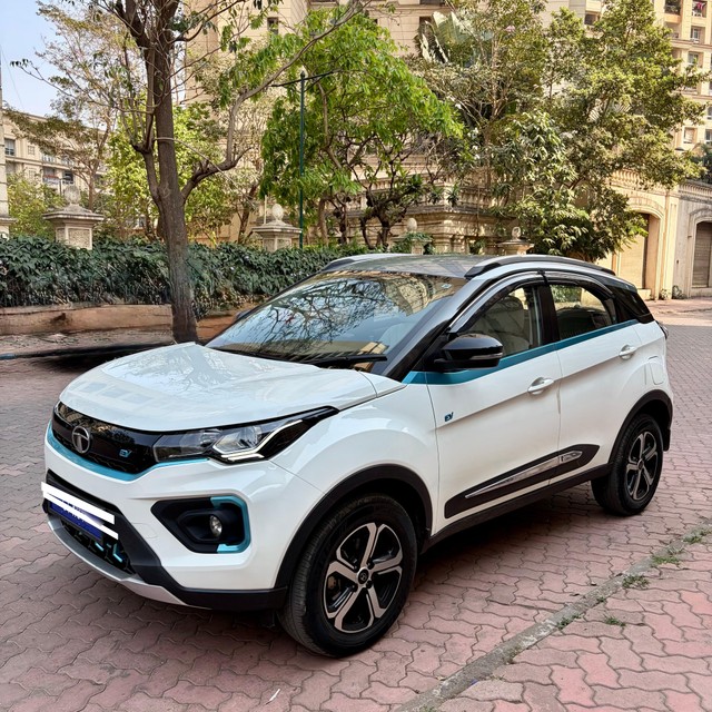 Second-hand 2021 Tata Nexon EV XZ Plus for sale in Thane-17