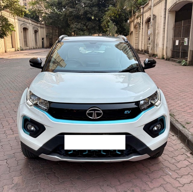 Second-hand 2021 Tata Nexon EV XZ Plus for sale in Thane-9