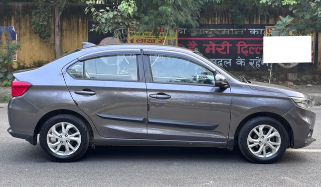 Honda Amaze V Petrol BSIV Second-hand 2019 Honda Amaze V Petrol BSIV for sale in New Delhi-1