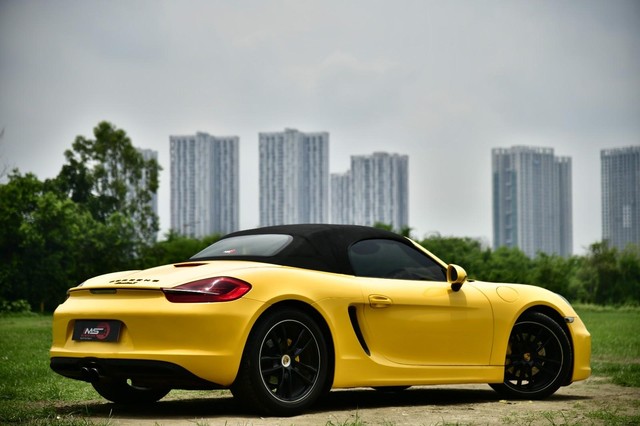Second-hand 2015 Porsche Boxster S for sale in Kolkata-14