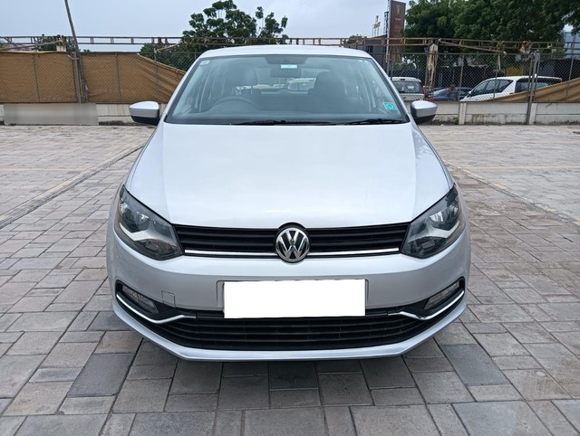 Second-hand 2015 Volkswagen Polo 1.5 TDI Comfortline for sale in Ahmedabad-5