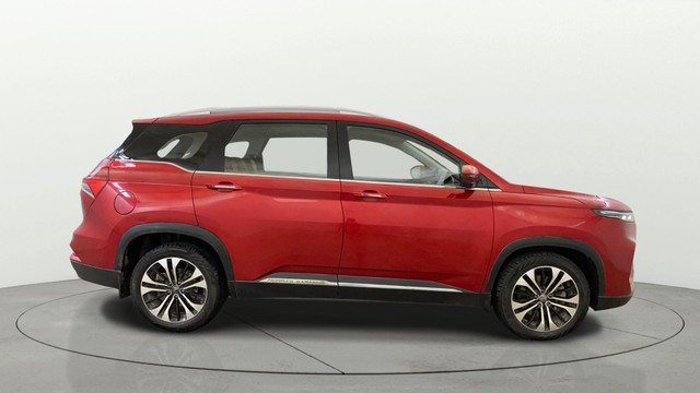 Second-hand 2021 MG Hector Plus Select Diesel MT 7 STR for sale in Gurgaon-1