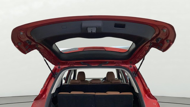 Second-hand 2021 MG Hector Plus Select Diesel MT 7 STR for sale in Gurgaon-20