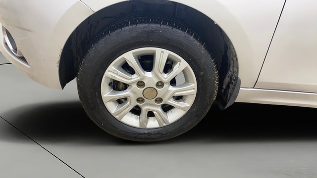 Second-hand 2018 Tata Tiago 1.2 Revotron XZ for sale in Ahmedabad-29