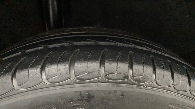 Second-hand 2020 Ford Ecosport 1.5 Petrol Titanium for sale in Lucknow-9