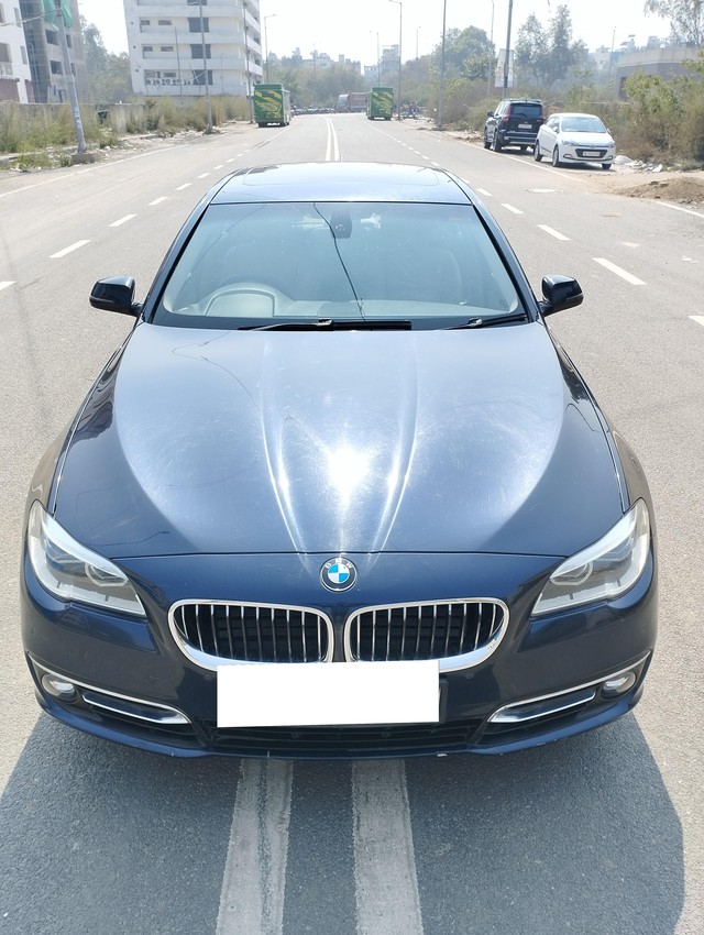 BMW 5 Series 520d Luxury Line Second-hand 2017 BMW 5 Series 520d Luxury Line for sale in New Delhi-5