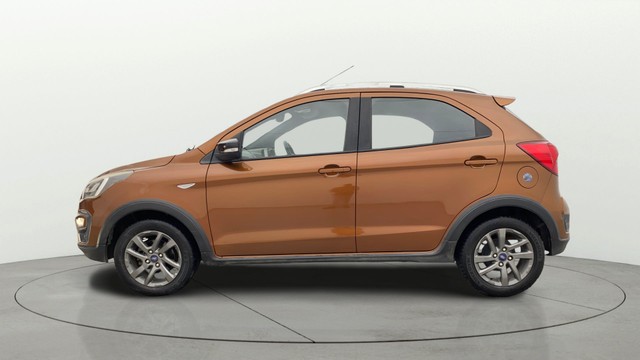 Second-hand 2018 Ford Freestyle Titanium Petrol BSIV for sale in Chennai-17