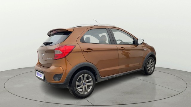 Second-hand 2018 Ford Freestyle Titanium Petrol BSIV for sale in Chennai-14
