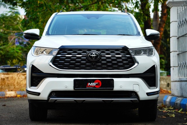 Toyota Innova Hycross ZX Hybrid Second-hand 2023 Toyota Innova Hycross ZX Hybrid for sale in Kolkata-0