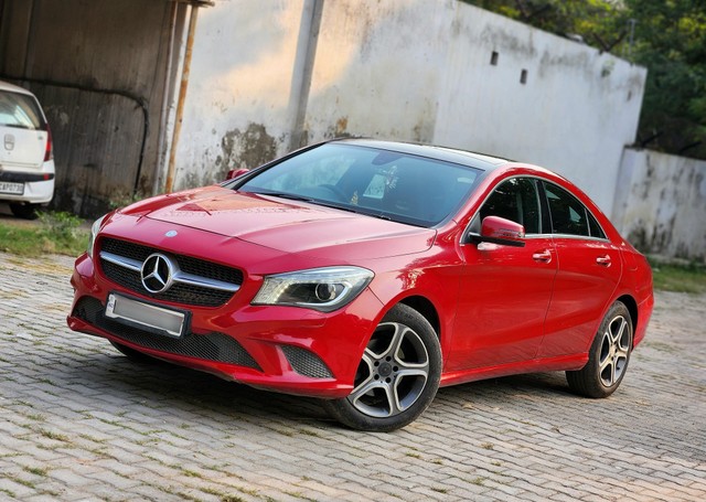 Second-hand 2016 Mercedes-Benz CLA 200 Sport Edition for sale in New Delhi-34