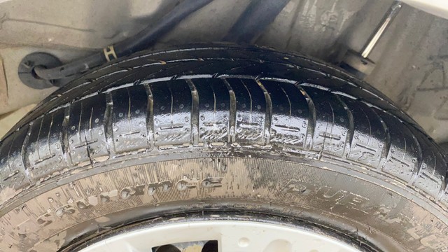 Second-hand 2017 Honda Amaze S Petrol BSIV for sale in Ahmedabad-5