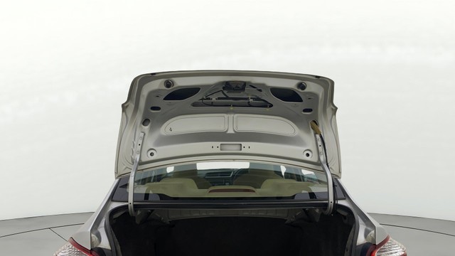 Second-hand 2017 Honda Amaze S Petrol BSIV for sale in Ahmedabad-1