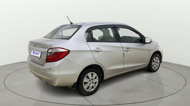 Second-hand 2017 Honda Amaze S Petrol BSIV for sale in Ahmedabad-13