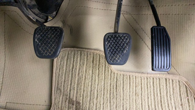 Second-hand 2017 Honda Amaze S Petrol BSIV for sale in Ahmedabad-24