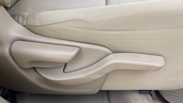 Second-hand 2017 Honda Amaze S Petrol BSIV for sale in Ahmedabad-6