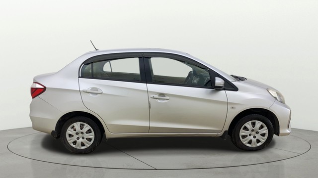 Second-hand 2017 Honda Amaze S Petrol BSIV for sale in Ahmedabad-12