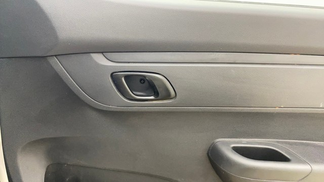 Second-hand 2016 Renault KWID RXT for sale in Ahmedabad-17