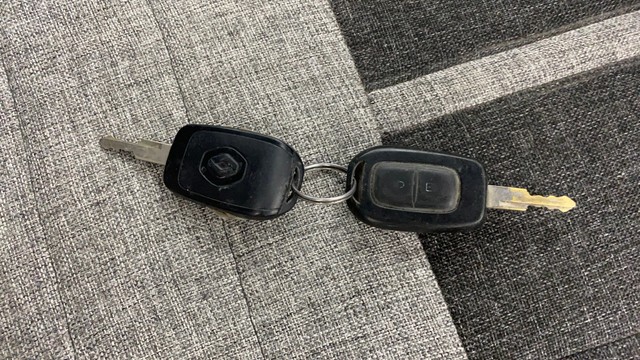 Second-hand 2016 Renault KWID RXT for sale in Ahmedabad-21