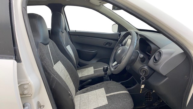 Second-hand 2016 Renault KWID RXT for sale in Ahmedabad-15