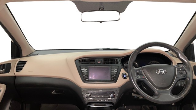 Second-hand 2016 Hyundai i20 Asta Option 1.2 for sale in Kochi-10