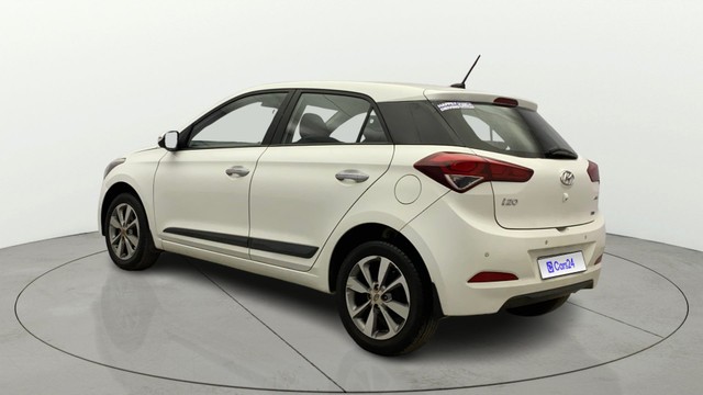 Second-hand 2016 Hyundai i20 Asta Option 1.2 for sale in Kochi-4