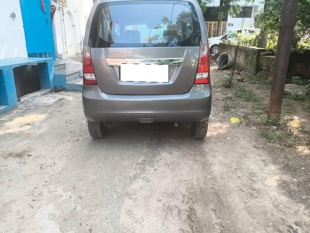 Second-hand 2017 Maruti Suzuki Wagon R Stingray LXI Optional for sale in Unnao-0