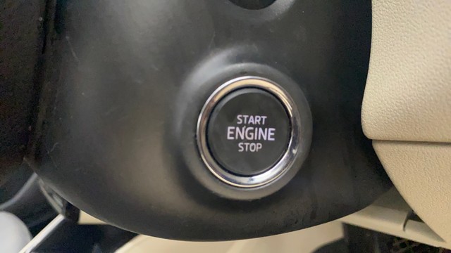 Second-hand 2022 Skoda Slavia 1.0 TSI Ambition BSVI for sale in Ahmedabad-3