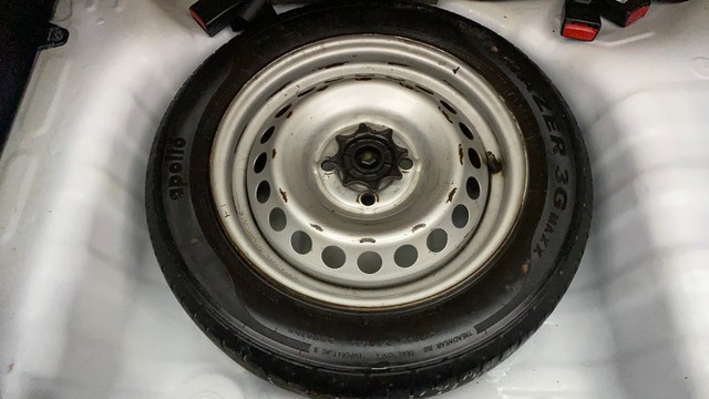 Second-hand 2015 Hyundai Grand i10 Era for sale in Kochi-27