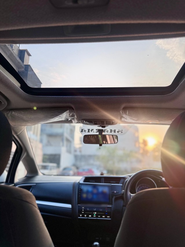 Honda WR-V i-VTEC VX Second-hand 2018 Honda WR-V i-VTEC VX for sale in Jaipur-5