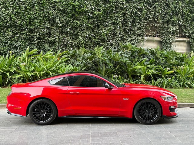 Second-hand 2016 Ford Mustang V8 for sale in Mumbai-1