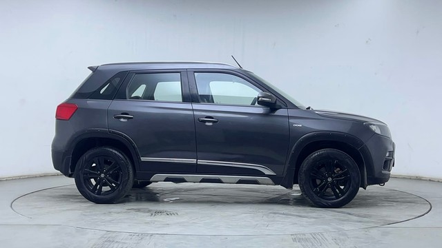 Second-hand 2019 Maruti Vitara Brezza ZDi Plus for sale in Hyderabad-2